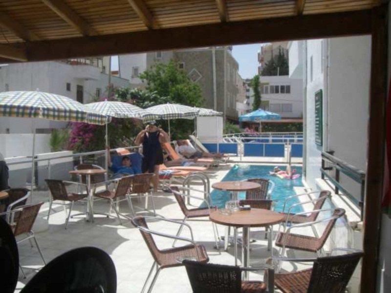 Delta Hotel Didim Exteriör bild