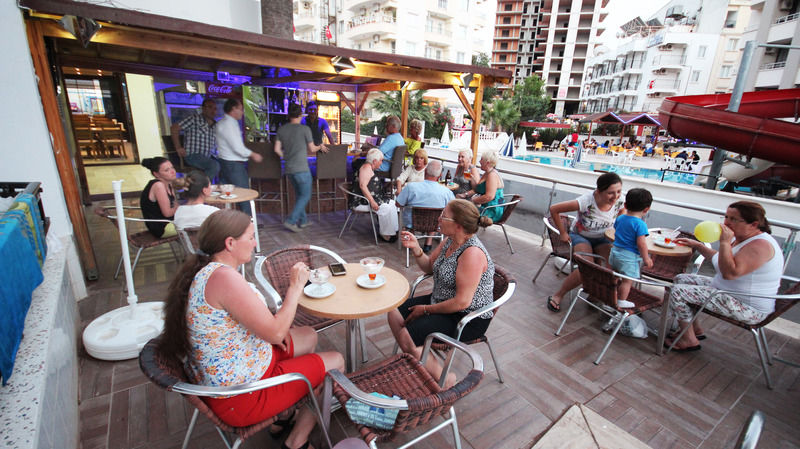 Delta Hotel Didim Exteriör bild