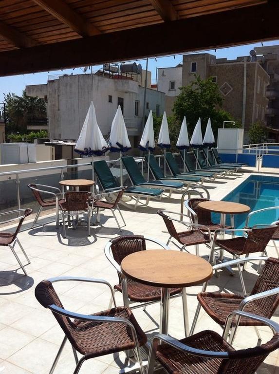 Delta Hotel Didim Exteriör bild